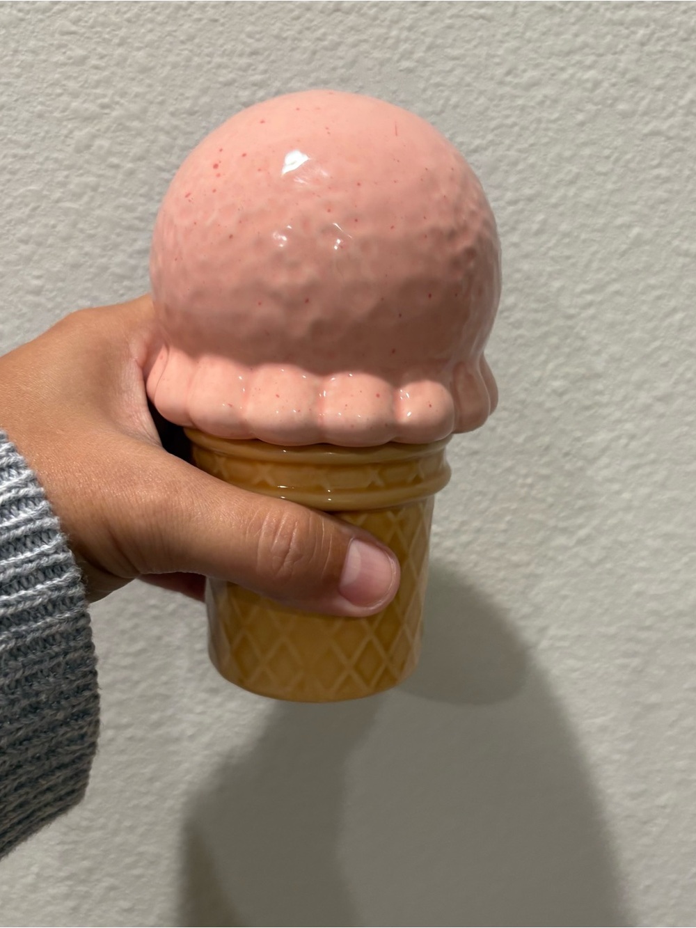 Pink Ceramic Ice Cream Cone Salt and Pepper Shaker
